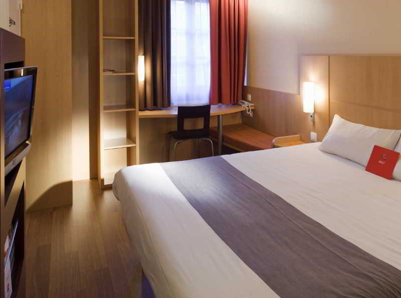Hotel Ibis Esch Belval Zewnętrze zdjęcie