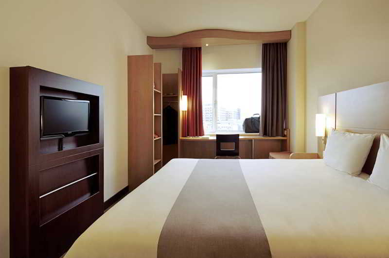 Hotel Ibis Esch Belval Zewnętrze zdjęcie